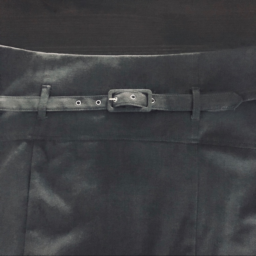 Gray belted pencil skirt Size 11